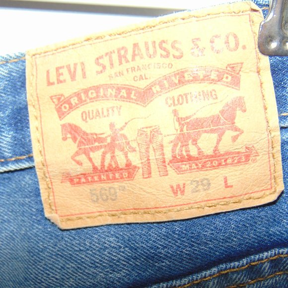 VTG Y2K Levi's 569 Womens High Waist Blue Denim Jeans Mom Shorts Size 29 - Picture 7 of 7